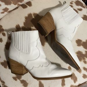 Sam Edelman Winona western bootie white size 6.5